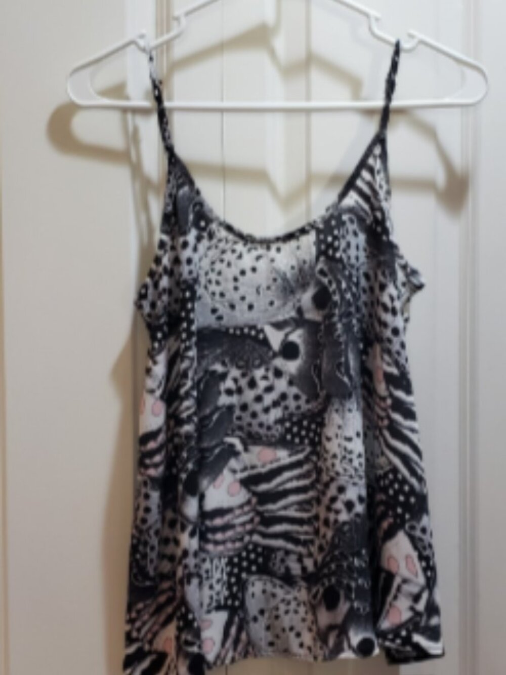 Apt. 9 Black White Pink Spaghetti Straps Tribal Print Adjustable Straps Size S